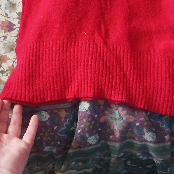 Shoey sleeved sweater - Picture 2 of 4